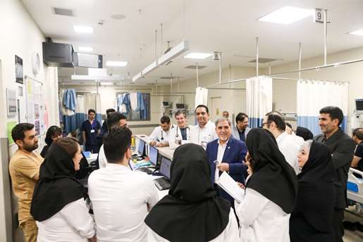 بازدید رییس دانشگاه از مجتمع بیمارستانی شهدای تجریش